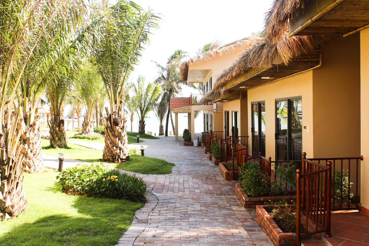 Eagles Beach Resort Phan Thiet Exterior photo